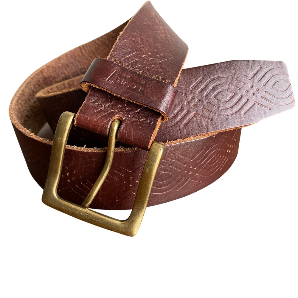 Levis Brown Leather Embossed Western Belt Size 32 Brass Buckle Womens